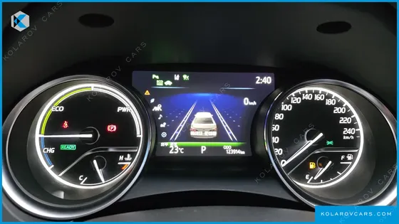TOYOTA CAMRY 2.5 LE HYBRID