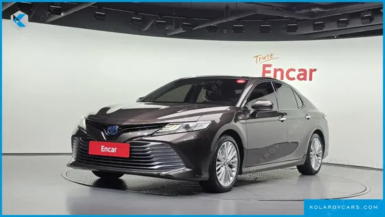 TOYOTA CAMRY 2.5 XLE HYBRID