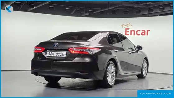 TOYOTA CAMRY 2.5 XLE HYBRID