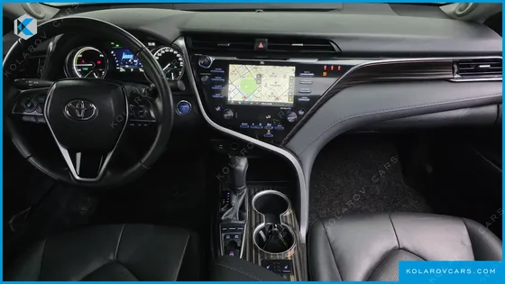 TOYOTA CAMRY 2.5 XLE HYBRID