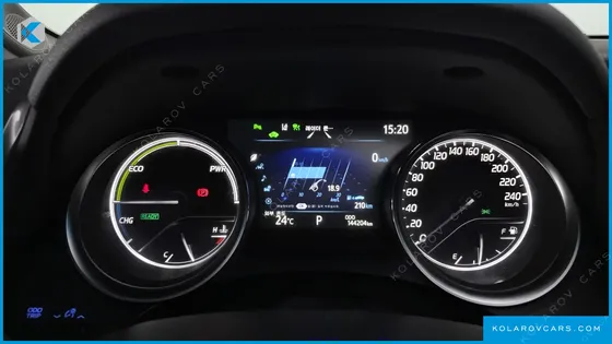 TOYOTA CAMRY 2.5 XLE HYBRID
