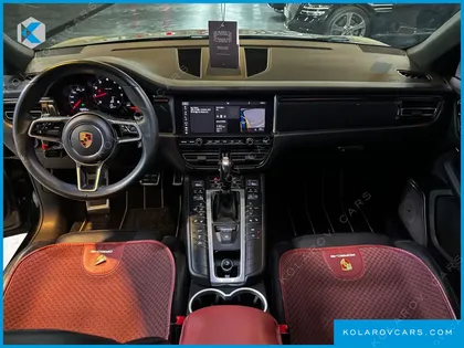 PORSCHE MACAN 2.0