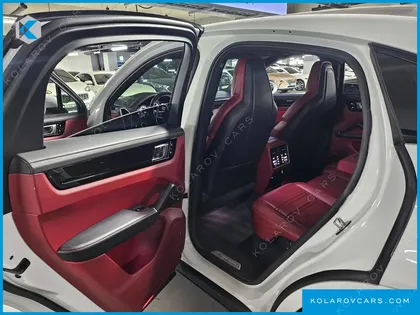 PORSCHE CAYENNE 3.0 COUPE