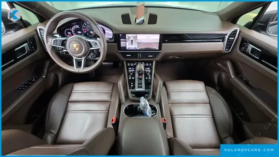 PORSCHE CAYENNE 3.0 COUPE