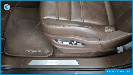 PORSCHE CAYENNE 3.0 COUPE