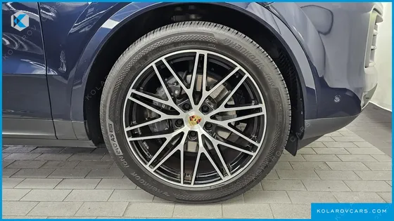 PORSCHE CAYENNE 3.0