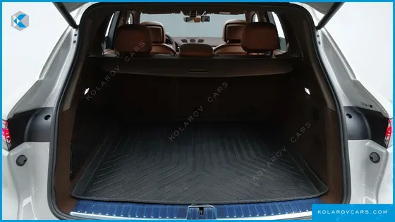 PORSCHE CAYENNE 3.0 PLATINUM EDITION