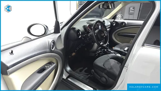 MINI COUNTRYMAN STANDARD