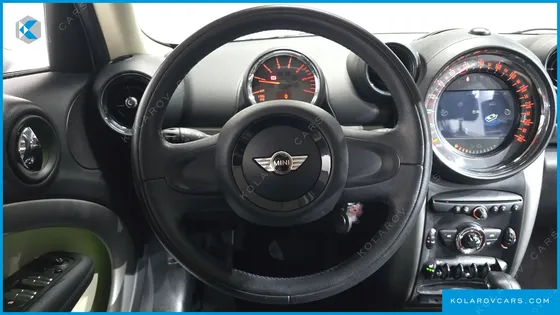 MINI COUNTRYMAN STANDARD