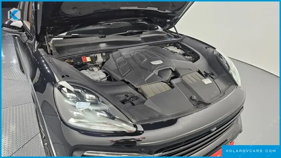 PORSCHE CAYENNE 3.0