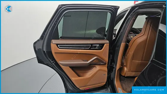 PORSCHE CAYENNE 3.0