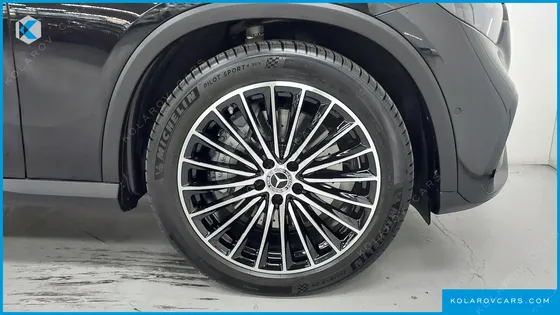MERCEDES GLC-CLASS GLC300 4MATIC AMG LINE