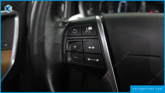 VOLVO S60 D4