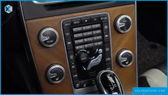 VOLVO S60 D4