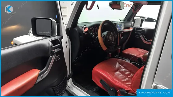 JEEP WRANGLER 2.8 DIESEL SAHARA 4DOOR