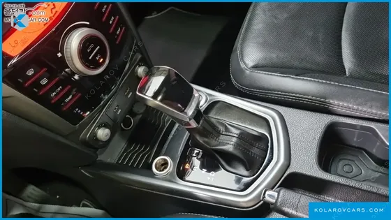 KGM - SSANGYONG TIVOLI LX 2WD