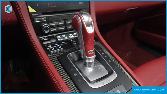 PORSCHE 718 2.5 GTS
