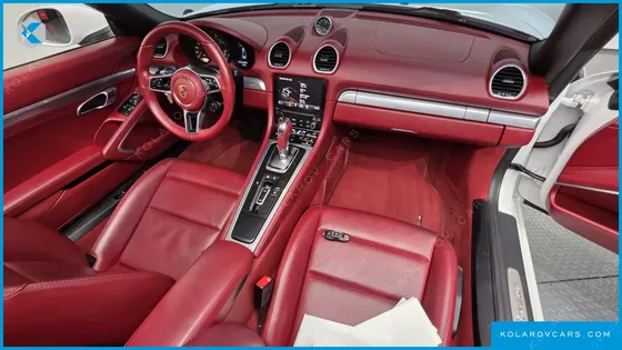 PORSCHE 718 2.0