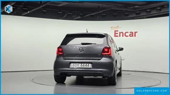 VOLKSWAGEN POLO 1.6 TDI R-LINE