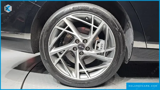 GENESIS G90 GASOLINE 3.5 TURBO AWD