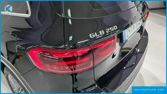 MERCEDES GLB-CLASS GLB250 4MATIC