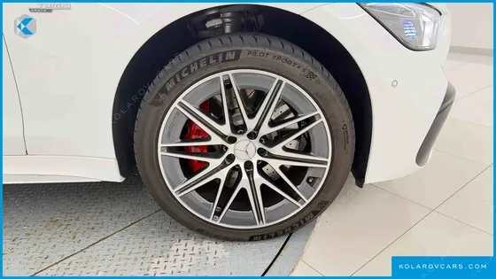 MERCEDES AMG GT AMG GT43