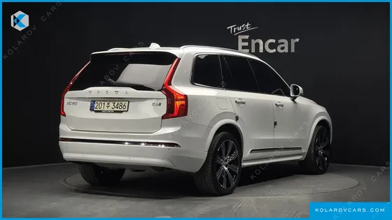 VOLVO XC90 B6 ULTIMATE BRIGHT