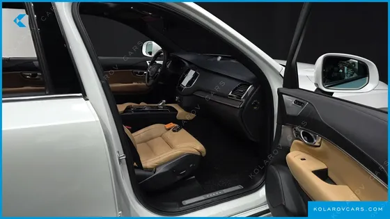 VOLVO XC90 B6 ULTIMATE BRIGHT