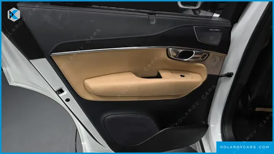 VOLVO XC90 B6 ULTIMATE BRIGHT
