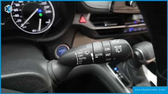 TOYOTA SIENNA 2.5 HYBRID AWD