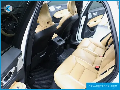 VOLVO XC60 T8 INSCRIPTION