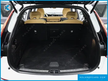 VOLVO XC60 T8 INSCRIPTION