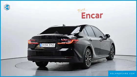 TOYOTA CAMRY 2.5 XLE HYBRID
