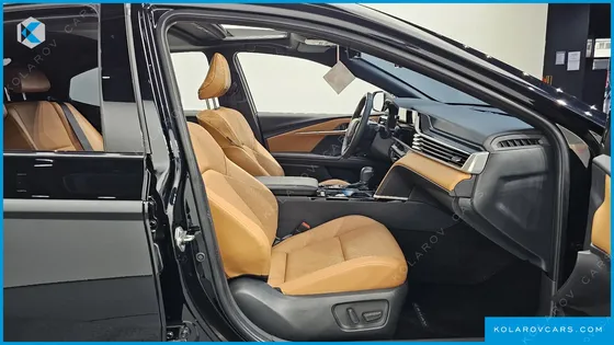 TOYOTA CAMRY 2.5 XLE HYBRID