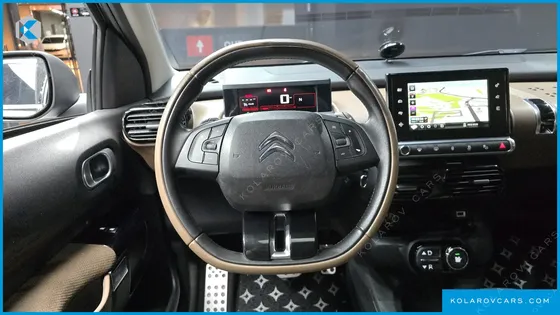 CITROËN C4 CACTUS 1.6 BLUEHDI SHINE