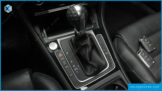 VOLKSWAGEN GOLF 2.0 TDI PREMIUM