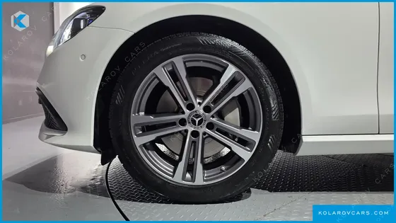MERCEDES E-CLASS E350 4MATIC AVANTGARDE