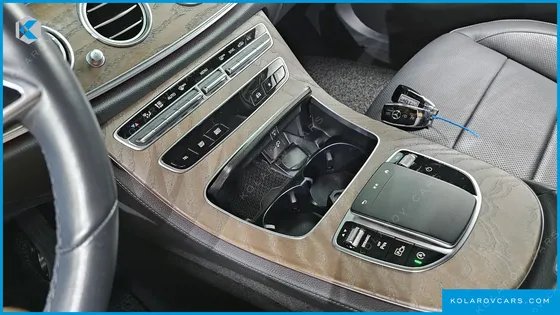 MERCEDES E-CLASS E250 EXCLUSIVE