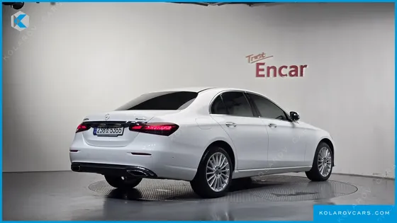 MERCEDES E-CLASS E220D 4MATIC EXCLUSIVE
