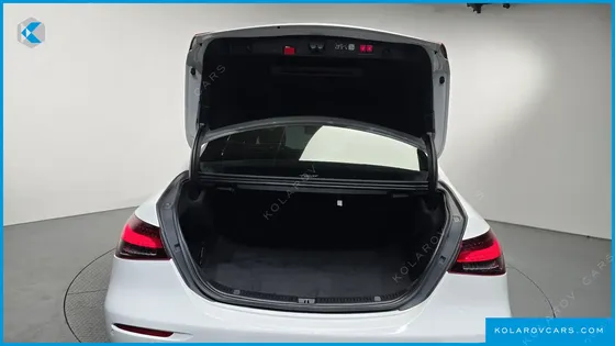 MERCEDES E-CLASS E220D 4MATIC EXCLUSIVE