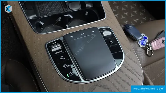 MERCEDES E-CLASS E220D 4MATIC EXCLUSIVE