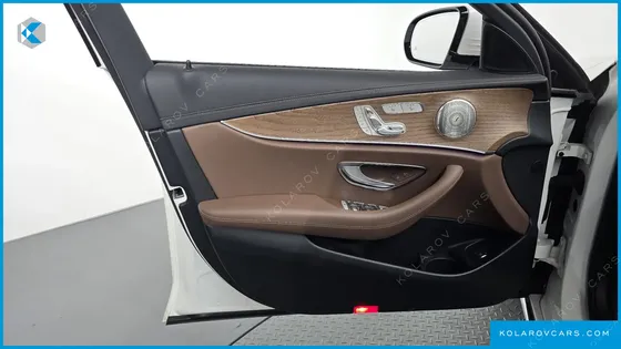 MERCEDES E-CLASS E220D 4MATIC EXCLUSIVE