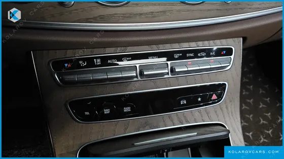 MERCEDES E-CLASS E220D 4MATIC EXCLUSIVE