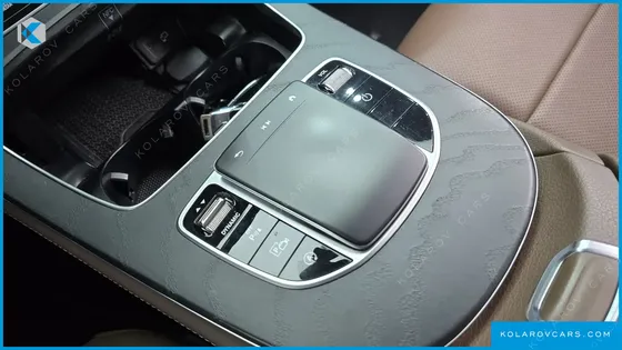 MERCEDES E-CLASS E250 EXCLUSIVE