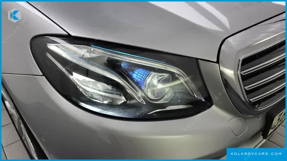 MERCEDES E-CLASS E300 4MATIC EXCLUSIVE STANDARD