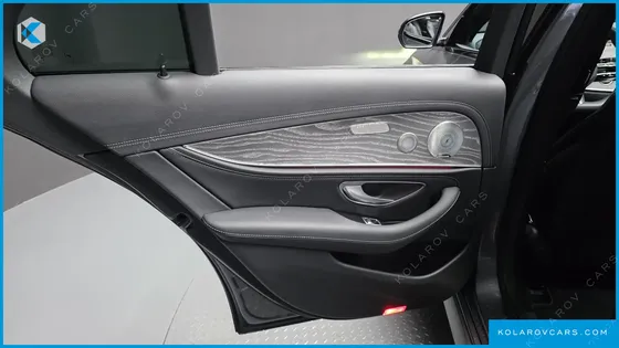 MERCEDES E-CLASS E350 4MATIC AMG LINE