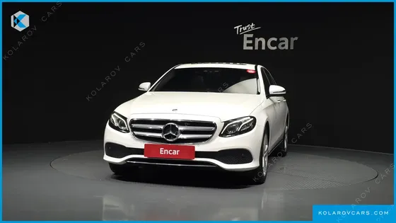 MERCEDES E-CLASS E220D AVANTGARDE