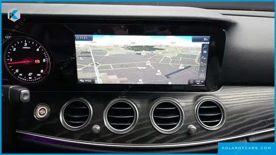 MERCEDES E-CLASS E220D AVANTGARDE