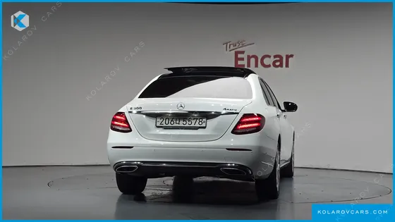MERCEDES E-CLASS E300 4MATIC EXCLUSIVE