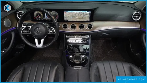 MERCEDES E-CLASS E300 4MATIC EXCLUSIVE